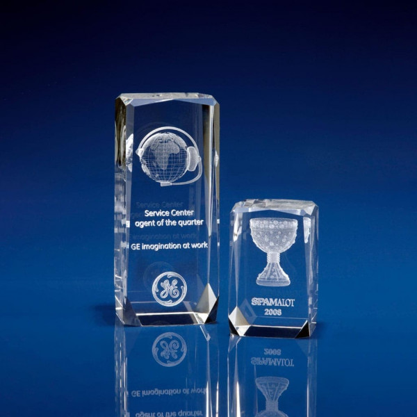 Verbier World Globe Award, Creative Employee Recognition Ideas, Customised Paperweights, Engraved paperweights, Crystal paperweights,